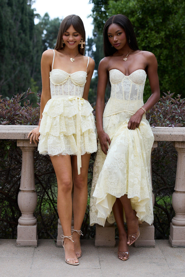 The Carolena Set in Transparent Yellow Lace